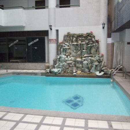 Diamond Beach Hotel Pattaya Buitenkant foto