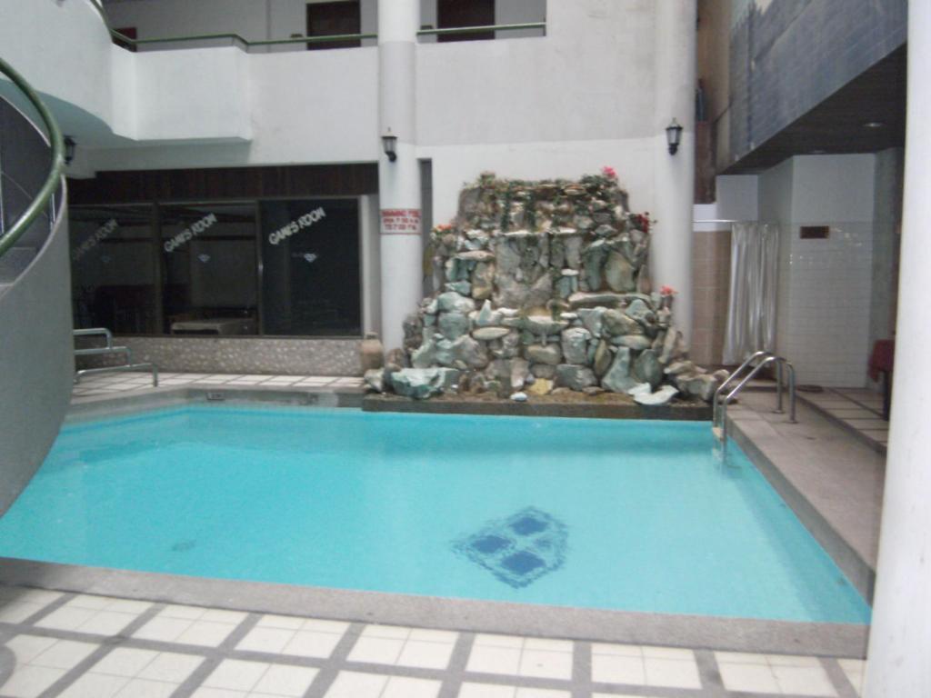 Diamond Beach Hotel Pattaya Buitenkant foto