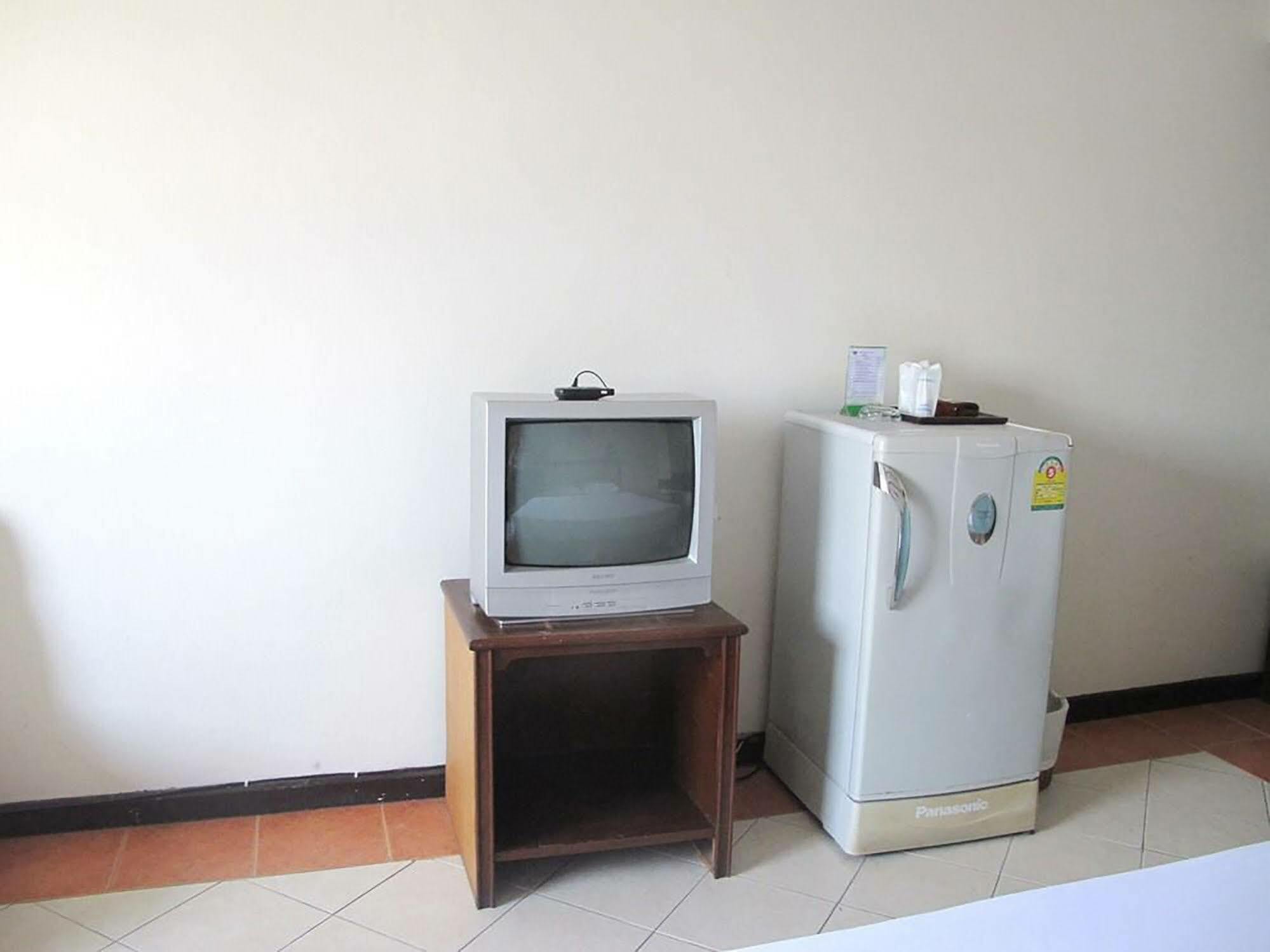 Diamond Beach Hotel Pattaya Buitenkant foto